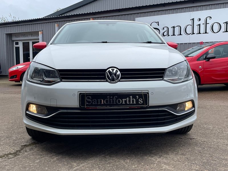 Volkswagen Polo 1.2 TSI BlueMotion Tech beats Hatchback 5dr Petrol Manual Euro 6 (s/s) (90 ps) Only 48k, 3 Services 5dr Manual 2024