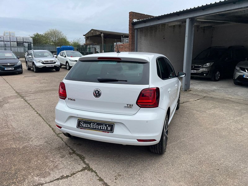 Volkswagen Polo 1.2 TSI BlueMotion Tech beats Hatchback 5dr Petrol Manual Euro 6 (s/s) (90 ps) Only 48k, 3 Services 5dr Manual 2024