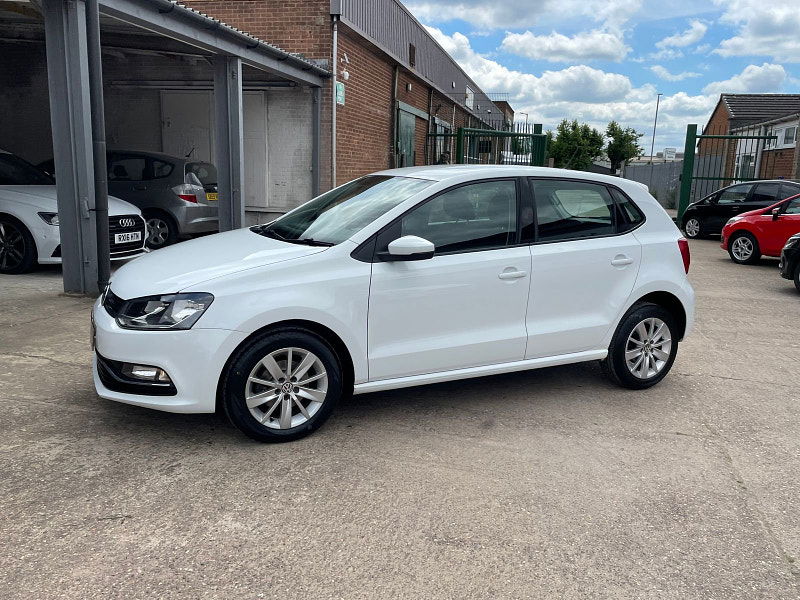 Volkswagen Polo 1.2 TSI BlueMotion Tech SE Hatchback 5dr Petrol Manual Euro 6 (s/s) (90 ps) 5dr Manual 2025