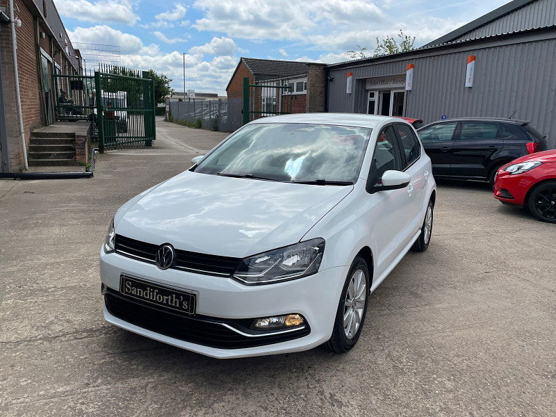 Volkswagen Polo 1.2 TSI BlueMotion Tech SE Hatchback 5dr Petrol Manual Euro 6 (s/s) (90 ps) Only 1 Former Keeper 5dr Manual 2024