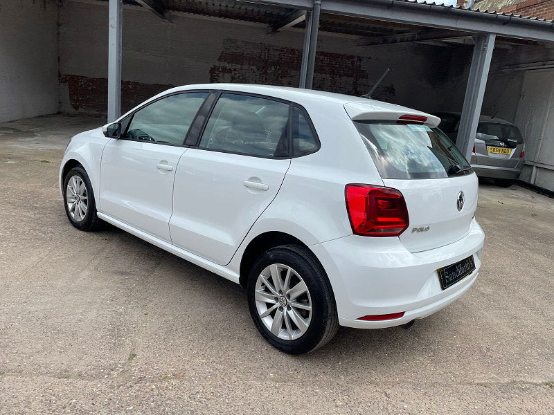 Volkswagen Polo 1.2 TSI BlueMotion Tech SE Hatchback 5dr Petrol Manual Euro 6 (s/s) (90 ps) 5dr Manual 2025