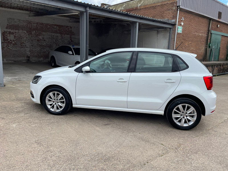 Volkswagen Polo 1.2 TSI BlueMotion Tech SE Hatchback 5dr Petrol Manual Euro 6 (s/s) (90 ps) 5dr Manual 2025