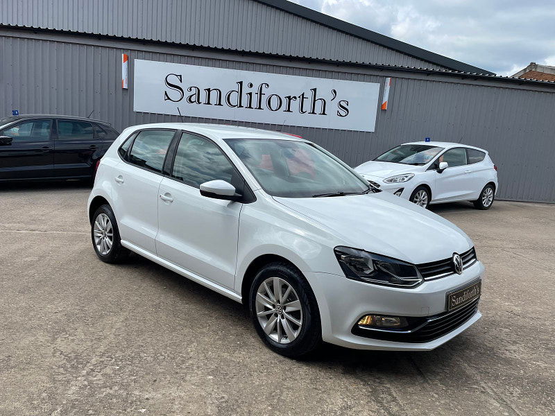 Volkswagen Polo 1.2 TSI BlueMotion Tech SE Hatchback 5dr Petrol Manual Euro 6 (s/s) (90 ps) Only 1 Former Keeper 5dr Manual 2024