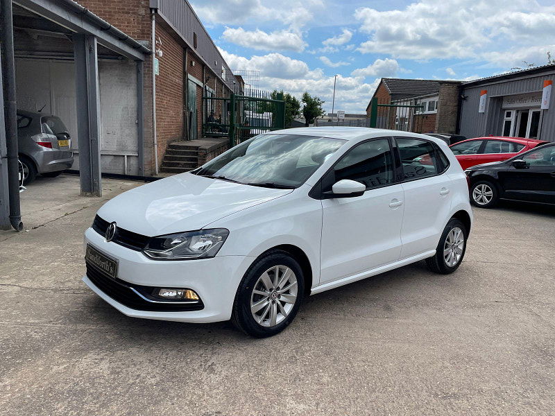 Volkswagen Polo 1.2 TSI BlueMotion Tech SE Hatchback 5dr Petrol Manual Euro 6 (s/s) (90 ps) 5dr Manual 2025