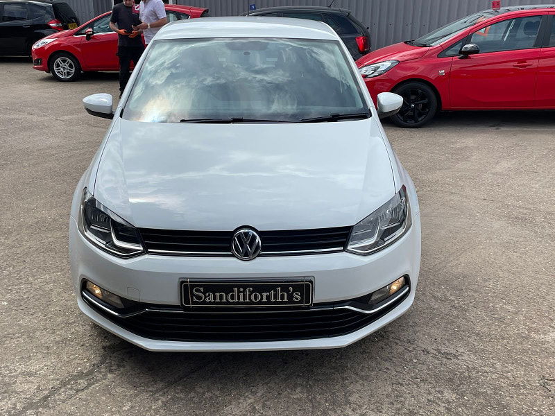 Volkswagen Polo 1.2 TSI BlueMotion Tech SE Hatchback 5dr Petrol Manual Euro 6 (s/s) (90 ps) Only 1 Former Keeper 5dr Manual 2024