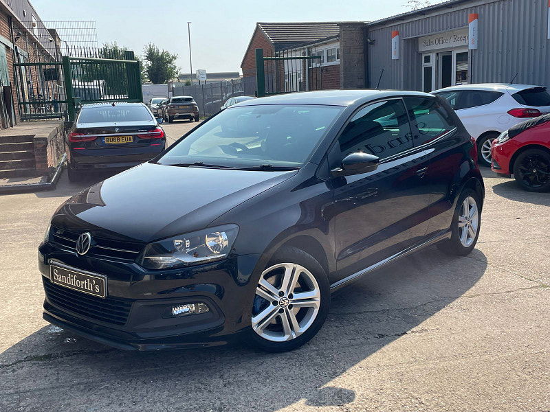 Volkswagen Polo 1.2 TSI R-Line Hatchback 3dr Petrol Manual Euro 5 (105 ps) 11 Services, New Timing Chain 3dr Manual 2025