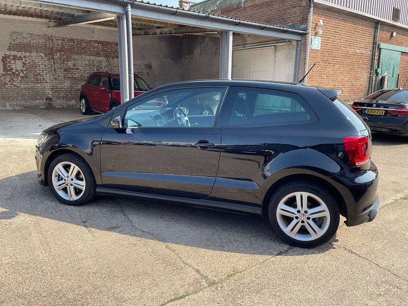 Volkswagen Polo 1.2 TSI R-Line Hatchback 3dr Petrol Manual Euro 5 (105 ps) 11 Services, New Timing Chain 3dr Manual 2025