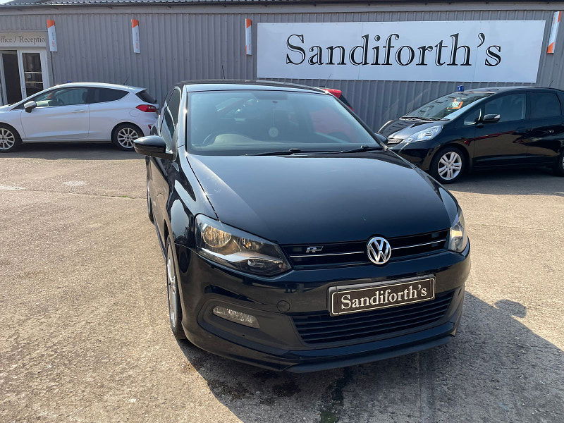 Volkswagen Polo 1.2 TSI R-Line Hatchback 3dr Petrol Manual Euro 5 (105 ps) 11 Services, New Timing Chain 3dr Manual 2025