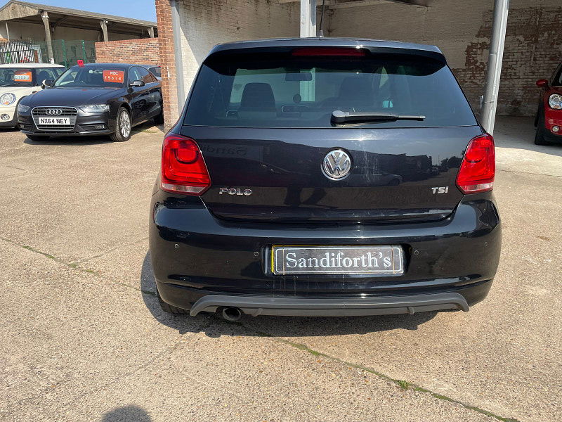 Volkswagen Polo 1.2 TSI R-Line Hatchback 3dr Petrol Manual Euro 5 (105 ps) 11 Services, New Timing Chain 3dr Manual 2025