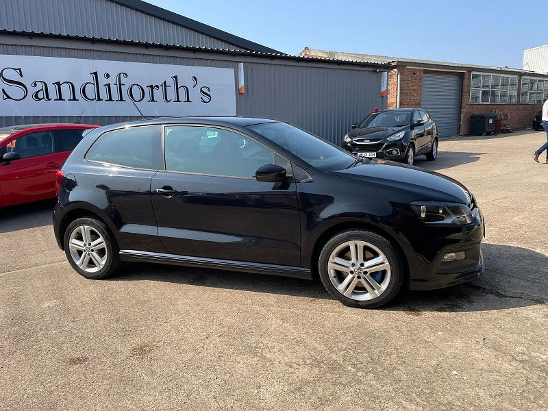 Volkswagen Polo 1.2 TSI R-Line Hatchback 3dr Petrol Manual Euro 5 (105 ps) 11 Services, New Timing Chain 3dr Manual 2025