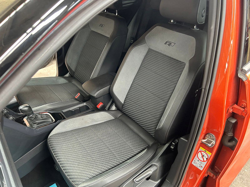 Volkswagen T-Roc 2.0 TDI R-Line SUV 5dr Diesel DSG Euro 6 (s/s) (150 ps) 5dr Automatic 2026