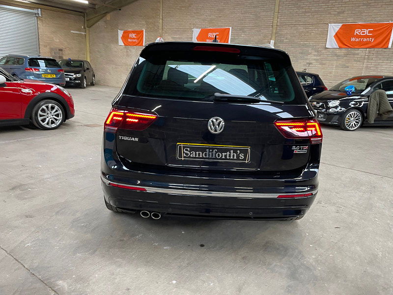 Volkswagen Tiguan 2.0 R-LINE TDI BMT 4MOTION DSG 5d 188 BHP PAN ROOF, HEAD UP DISPLAY DYNAUDIO, REVERSING CAMERA, SAT NAV 5dr Automatic 2025
