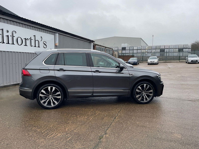 Volkswagen Tiguan 2.0 TDI BlueMotion Tech R-Line SUV 5dr Diesel DSG 4Motion Euro 6 (s/s) (190 ps) 5dr Automatic 2026