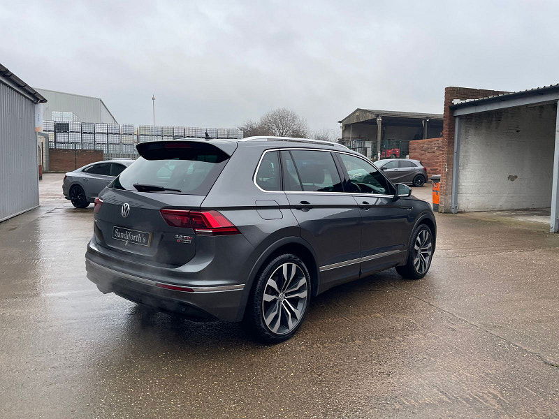 Volkswagen Tiguan 2.0 TDI BlueMotion Tech R-Line SUV 5dr Diesel DSG 4Motion Euro 6 (s/s) (190 ps) 5dr Automatic 2026