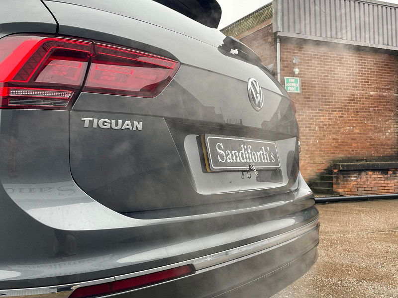 Volkswagen Tiguan 2.0 TDI BlueMotion Tech R-Line SUV 5dr Diesel DSG 4Motion Euro 6 (s/s) (190 ps) 5dr Automatic 2026