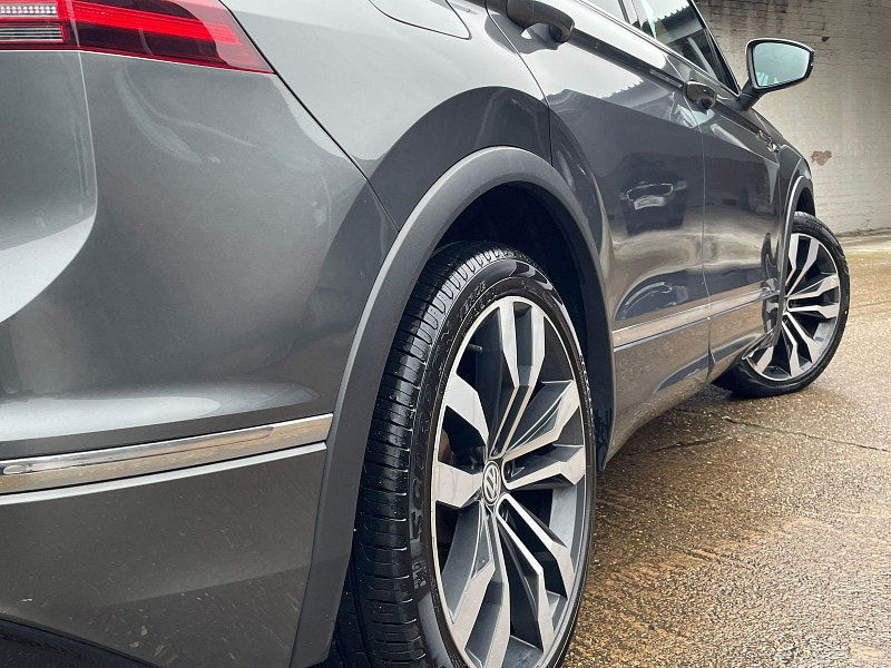 Volkswagen Tiguan 2.0 TDI BlueMotion Tech R-Line SUV 5dr Diesel DSG 4Motion Euro 6 (s/s) (190 ps) 5dr Automatic 2026