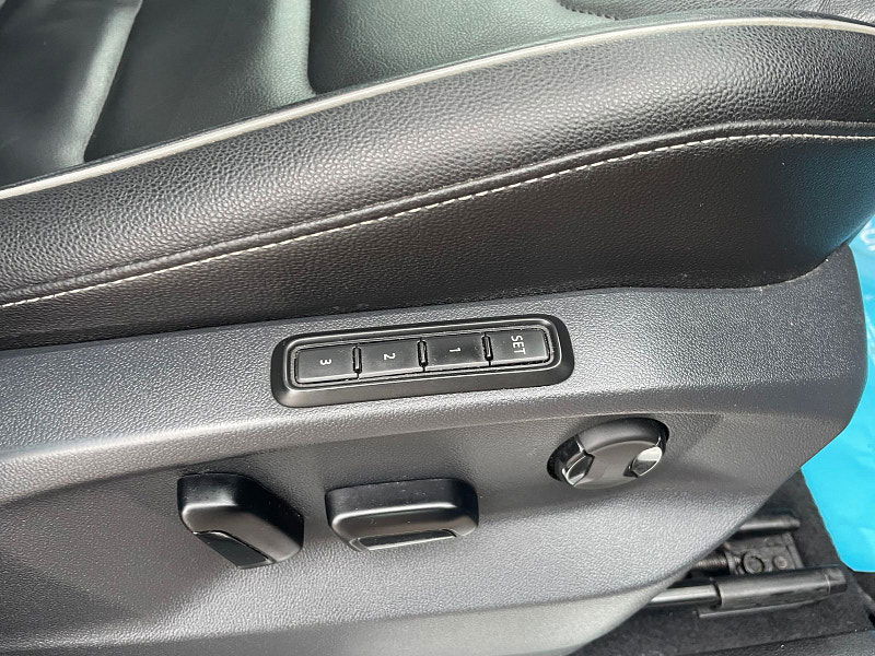 Volkswagen Tiguan 2.0 TDI BlueMotion Tech R-Line SUV 5dr Diesel DSG 4Motion Euro 6 (s/s) (190 ps) 5dr Automatic 2026