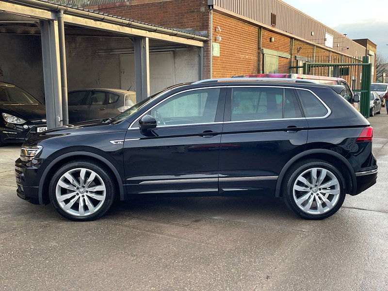 Volkswagen Tiguan 2.0 TDI R-Line SUV 5dr Diesel Manual 4Motion Euro 6 (s/s) (150 ps) 5dr Manual 2025