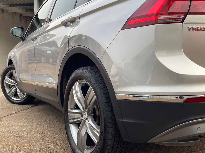 Volkswagen Tiguan 2.0 TDI SEL SUV 5dr Diesel DSG 4Motion Euro 6 (s/s) (190 ps) 5dr Automatic 2025