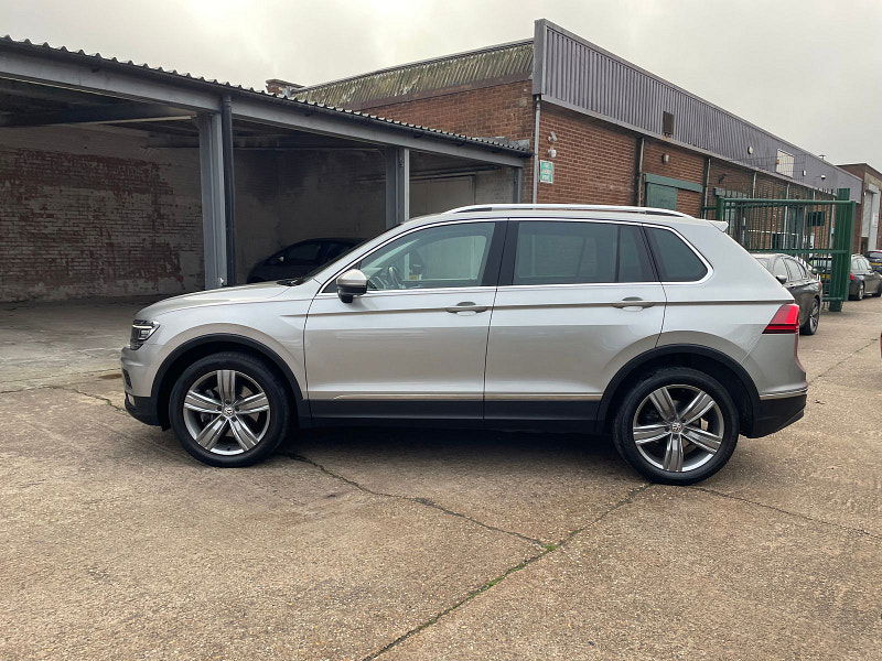 Volkswagen Tiguan 2.0 TDI SEL SUV 5dr Diesel DSG 4Motion Euro 6 (s/s) (190 ps) 5dr Automatic 2025