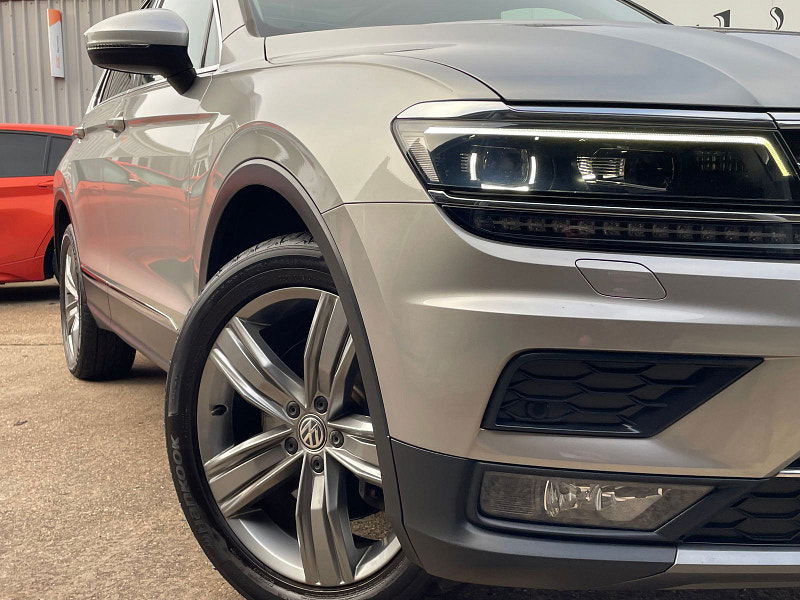 Volkswagen Tiguan 2.0 TDI SEL SUV 5dr Diesel DSG 4Motion Euro 6 (s/s) (190 ps) 5dr Automatic 2025
