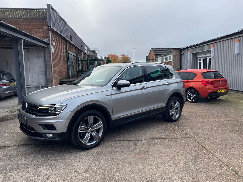 Volkswagen Tiguan 2.0 TDI SEL SUV 5dr Diesel DSG 4Motion Euro 6 (s/s) (190 ps) 5dr Automatic 2025