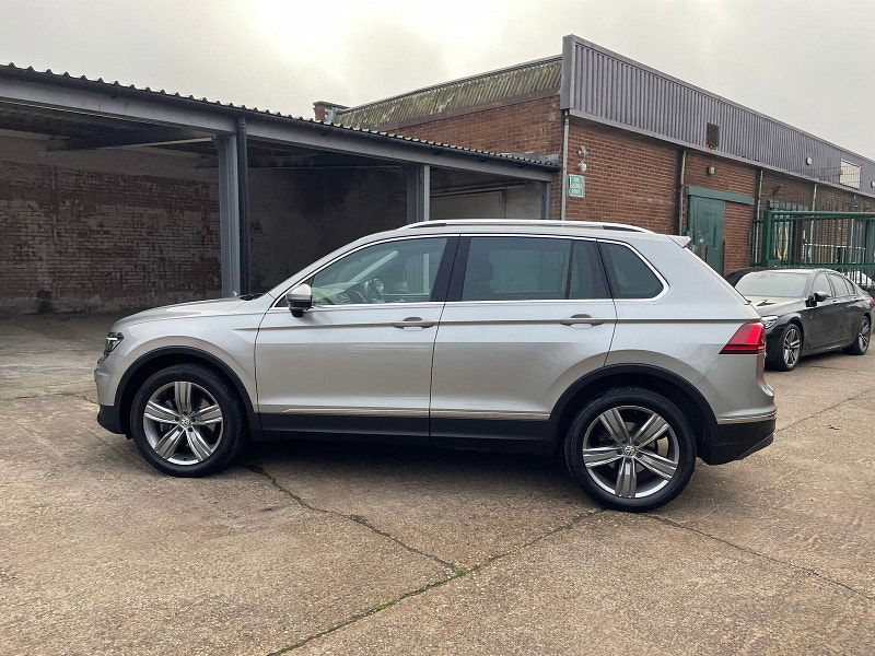 Volkswagen Tiguan 2.0 TDI SEL SUV 5dr Diesel DSG 4Motion Euro 6 (s/s) (190 ps) 5dr Automatic 2025
