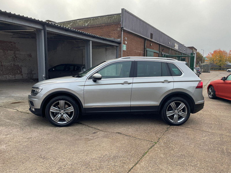 Volkswagen Tiguan 2.0 TDI SEL SUV 5dr Diesel DSG 4Motion Euro 6 (s/s) (190 ps) 5dr Automatic 2025