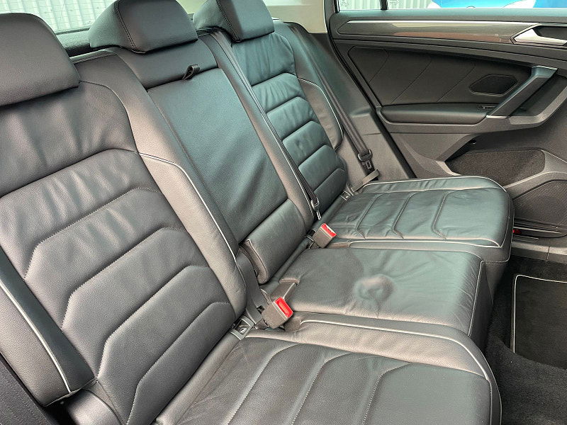 Volkswagen Tiguan 2.0 TDI SEL SUV 5dr Diesel DSG 4Motion Euro 6 (s/s) (190 ps) 5dr Automatic 2025