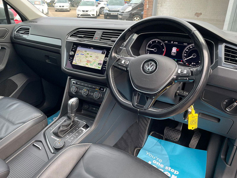 Volkswagen Tiguan 2.0 TDI SEL SUV 5dr Diesel DSG 4Motion Euro 6 (s/s) (190 ps) 5dr Automatic 2025