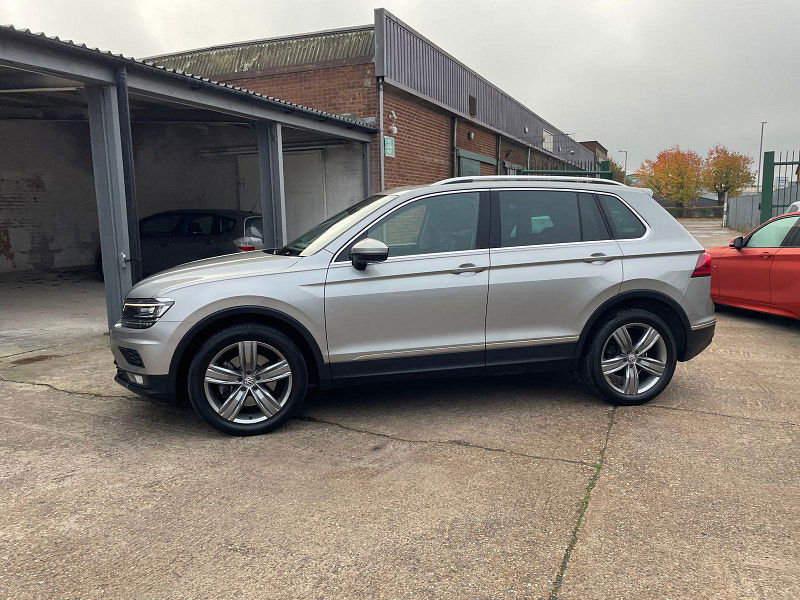 Volkswagen Tiguan 2.0 TDI SEL SUV 5dr Diesel DSG 4Motion Euro 6 (s/s) (190 ps) 5dr Automatic 2025