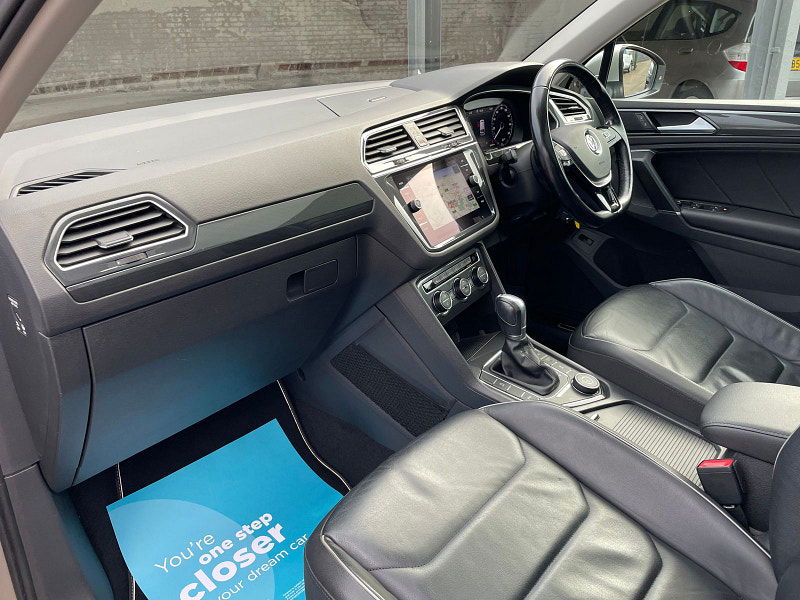 Volkswagen Tiguan 2.0 TDI SEL SUV 5dr Diesel DSG 4Motion Euro 6 (s/s) (190 ps) 5dr Automatic 2025