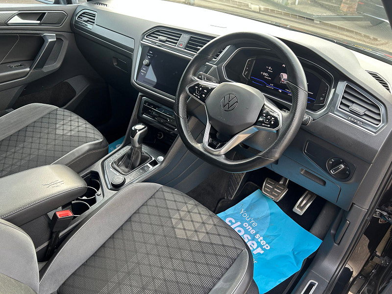 Volkswagen Tiguan 2.0 TSI R-Line SUV 5dr Petrol DSG 4Motion Euro 6 (s/s) (190 ps) 5dr Automatic 2026