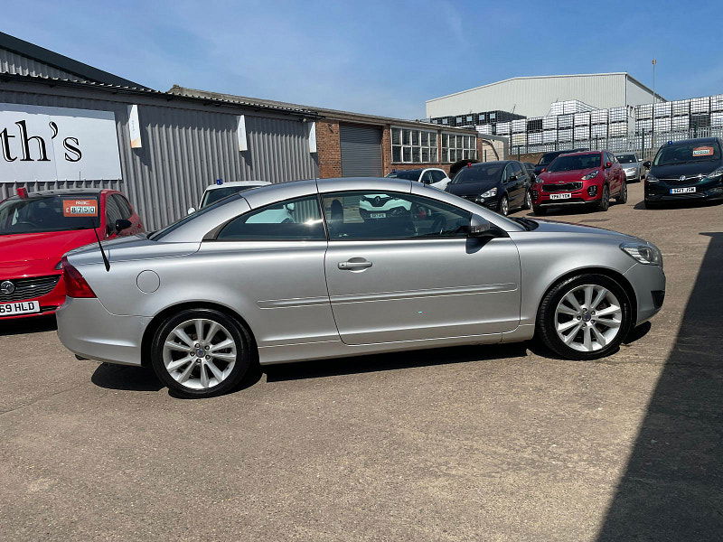 Volvo C70 2.0 D3 SE Inscription Convertible 2dr Diesel Geartronic Euro 5 (150 ps) 13 Services, Only 91k  2dr Automatic 2025