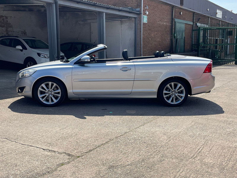 Volvo C70 2.0 D3 SE Inscription Convertible 2dr Diesel Geartronic Euro 5 (150 ps) 13 Services, Only 91k  2dr Automatic 2025