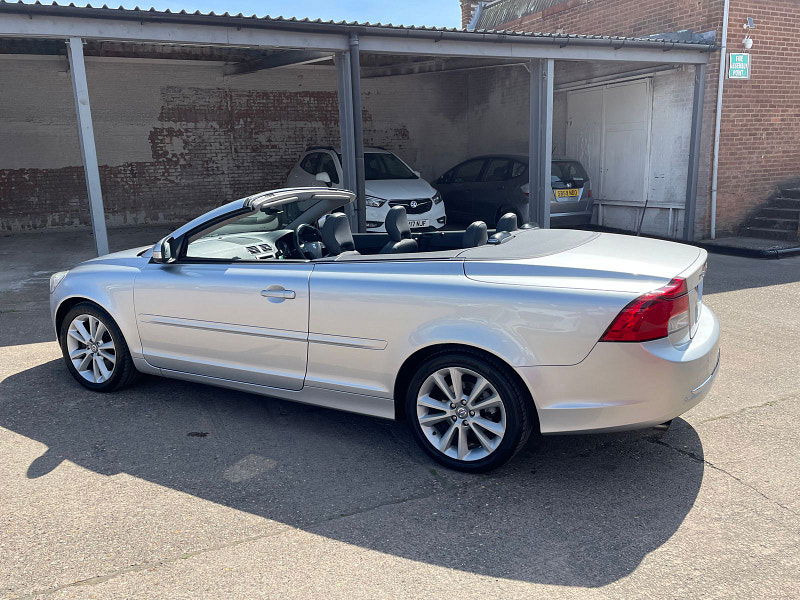 Volvo C70 2.0 D3 SE Inscription Convertible 2dr Diesel Geartronic Euro 5 (150 ps) 13 Services, Only 91k  2dr Automatic 2024