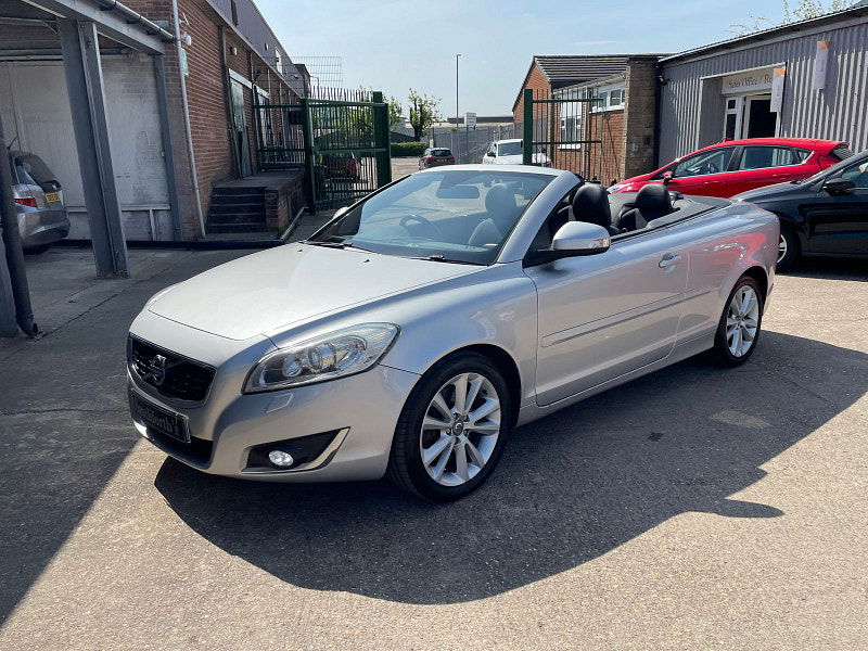 Volvo C70 2.0 D3 SE Inscription Convertible 2dr Diesel Geartronic Euro 5 (150 ps) 13 Services, Only 91k  2dr Automatic 2025