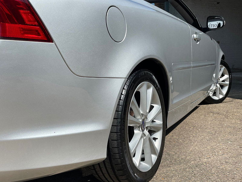 Volvo C70 2.0 D3 SE Inscription Convertible 2dr Diesel Geartronic Euro 5 (150 ps) 13 Services, Only 91k  2dr Automatic 2025