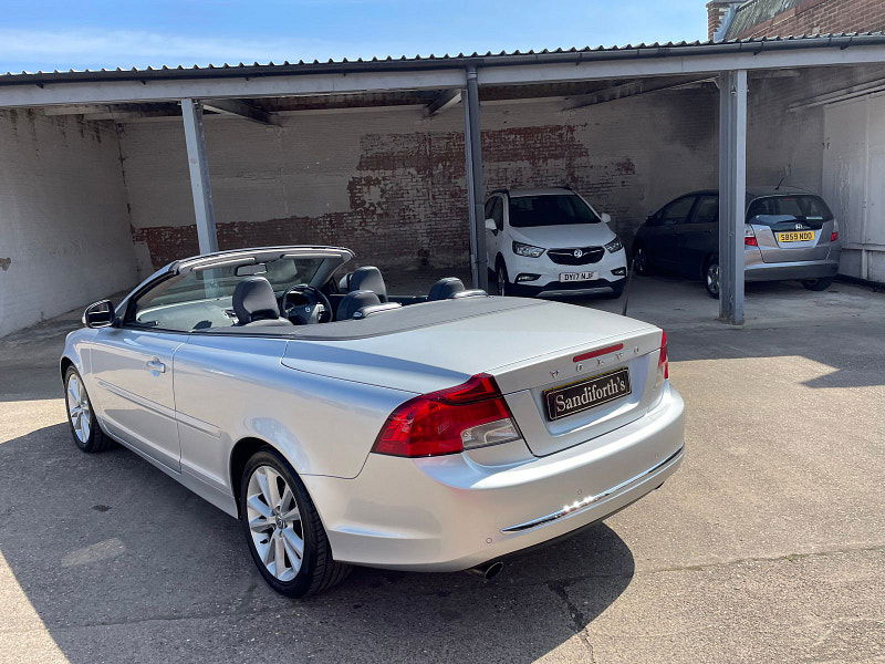 Volvo C70 2.0 D3 SE Inscription Convertible 2dr Diesel Geartronic Euro 5 (150 ps) 13 Services, Only 91k  2dr Automatic 2024