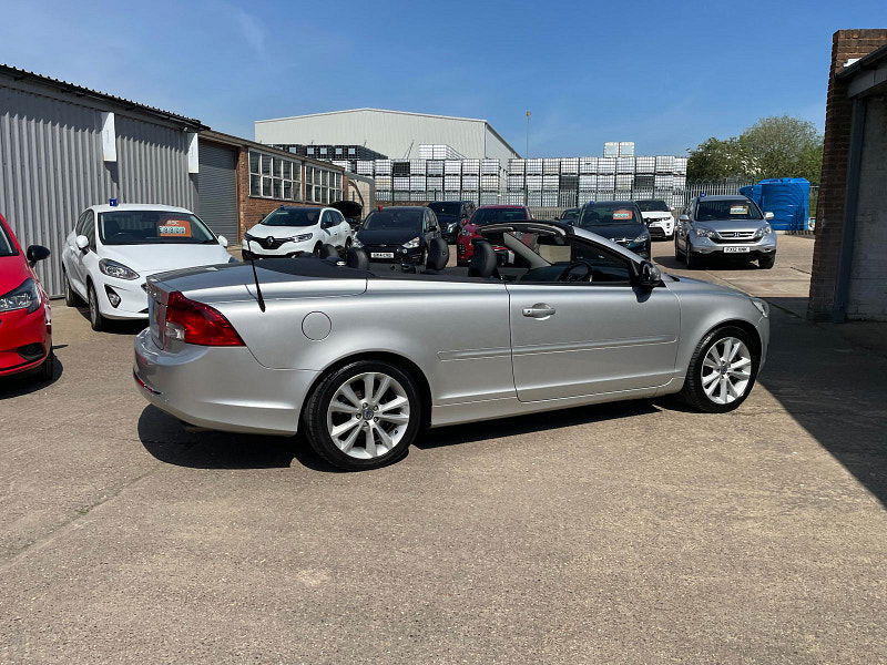 Volvo C70 2.0 D3 SE Inscription Convertible 2dr Diesel Geartronic Euro 5 (150 ps) 13 Services, Only 91k  2dr Automatic 2024