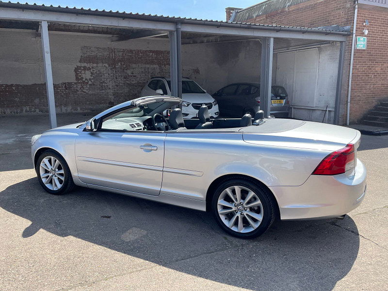 Volvo C70 2.0 D3 SE Inscription Convertible 2dr Diesel Geartronic Euro 5 (150 ps) 13 Services, Only 91k  2dr Automatic 2025