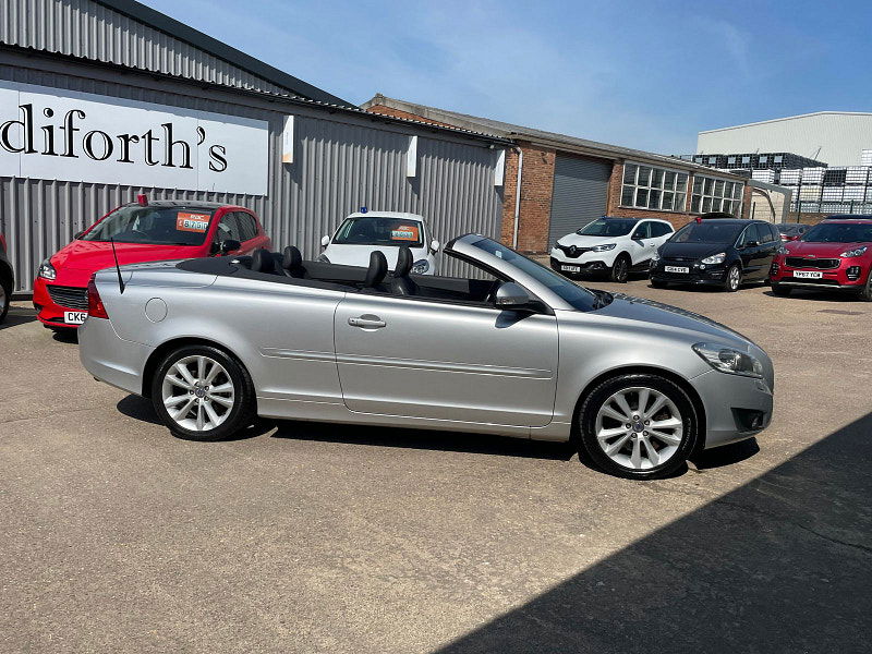 Volvo C70 2.0 D3 SE Inscription Convertible 2dr Diesel Geartronic Euro 5 (150 ps) 13 Services, Only 91k  2dr Automatic 2025