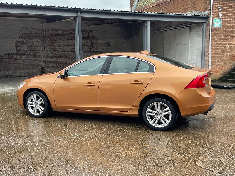 Volvo S60 2.0 D3 SE Saloon 4dr Diesel Manual Euro 5 (163 ps) 4dr Manual 2026