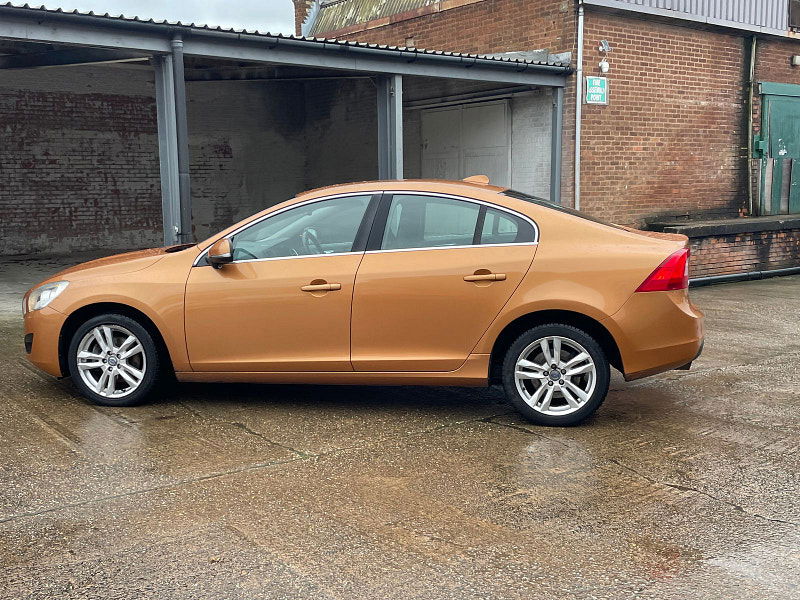 Volvo S60 2.0 D3 SE Saloon 4dr Diesel Manual Euro 5 (163 ps) 4dr Manual 2026