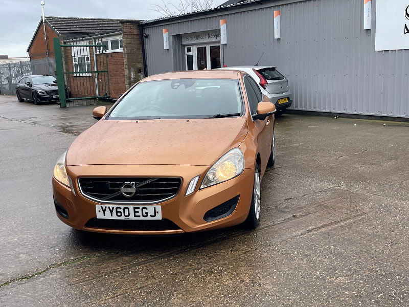Volvo S60 2.0 D3 SE Saloon 4dr Diesel Manual Euro 5 (163 ps) 4dr Manual 2026