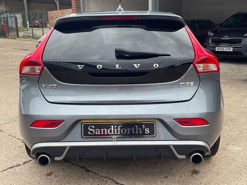 Volvo V40 2.0 D3 R-Design Nav Plus Hatchback 5dr Diesel Auto Euro 6 (s/s) (150 ps) 5dr Automatic 2025