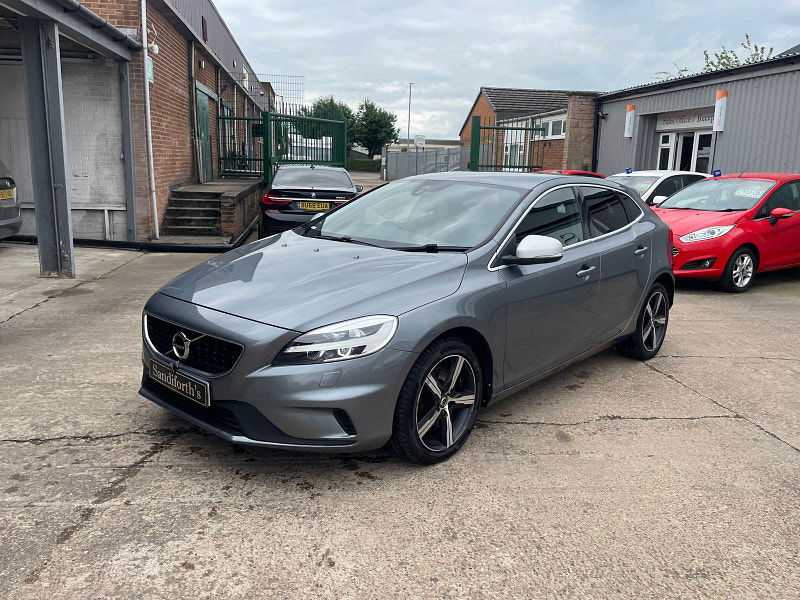 Volvo V40 2.0 D3 R-Design Nav Plus Hatchback 5dr Diesel Auto Euro 6 (s/s) (150 ps) 5dr Automatic 2025