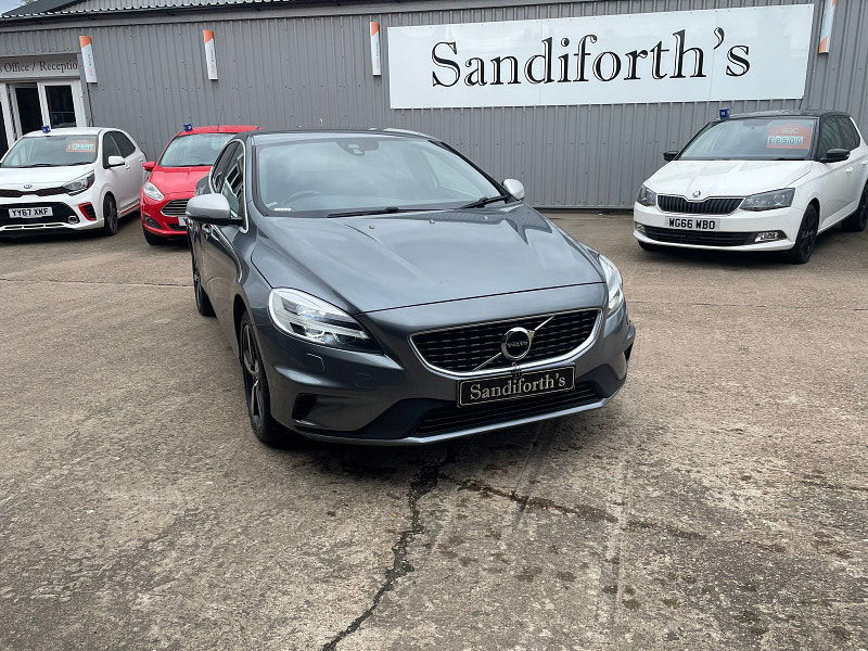 Volvo V40 2.0 D3 R-Design Nav Plus Hatchback 5dr Diesel Auto Euro 6 (s/s) (150 ps) 5dr Automatic 2025