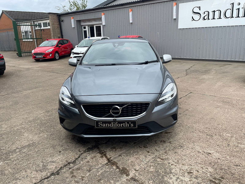 Volvo V40 2.0 D3 R-Design Nav Plus Hatchback 5dr Diesel Auto Euro 6 (s/s) (150 ps) 5dr Automatic 2025
