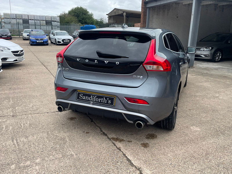 Volvo V40 2.0 D3 R-Design Nav Plus Hatchback 5dr Diesel Auto Euro 6 (s/s) (150 ps) 5dr Automatic 2025
